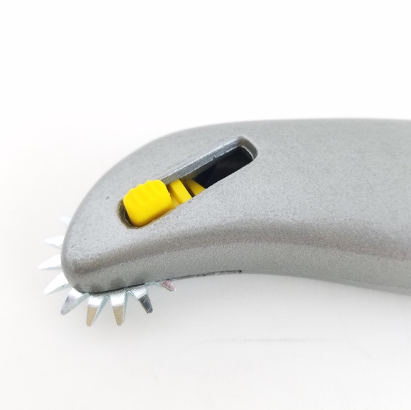 2 in 1 Retractable Box Resizer Utility Knife - Picture 2 of 5